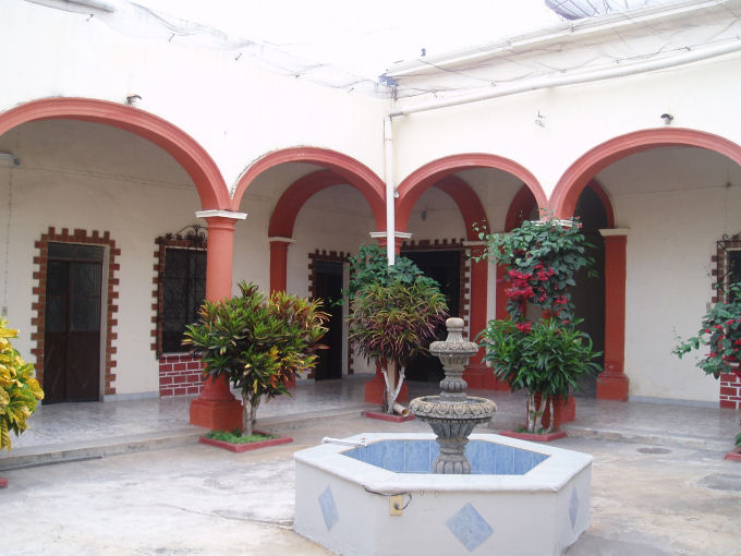 Patio de Sayula